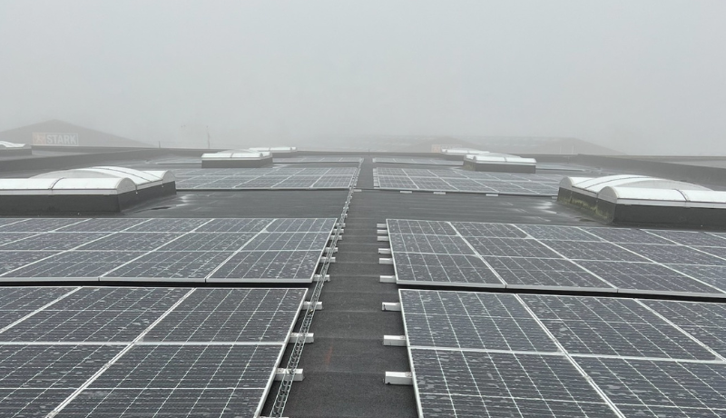 652 m2 of solar panels on the rooftop